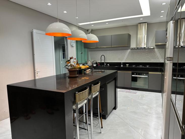 casa-em-condominio-venda-ouro-verde-1147900
